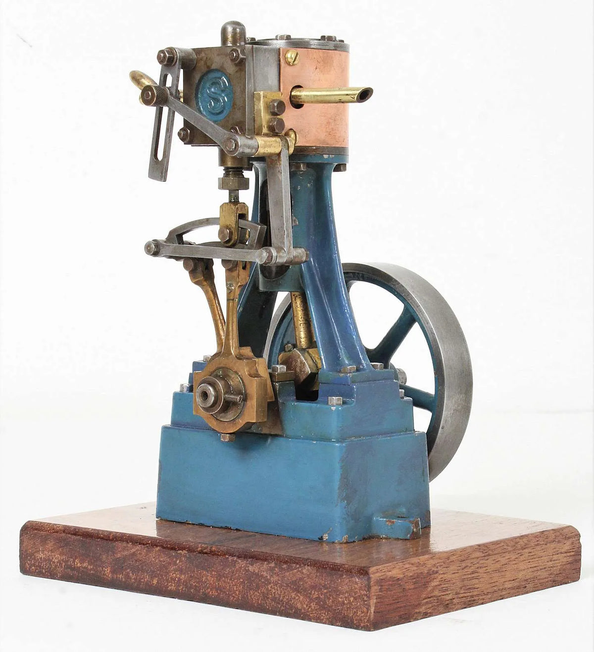 Stuart 10V vertical engine