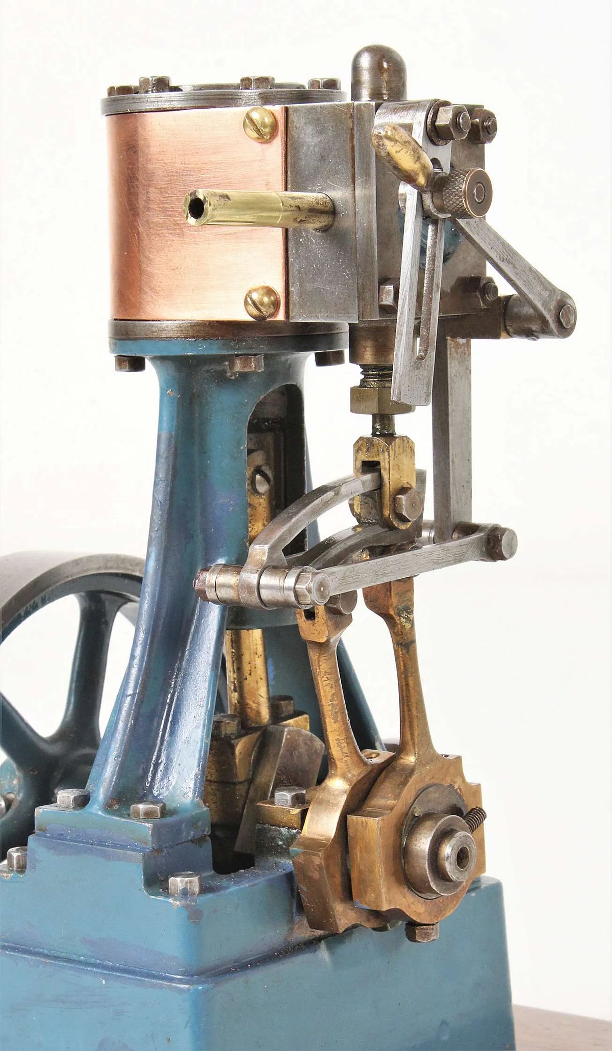 Stuart 10V vertical engine