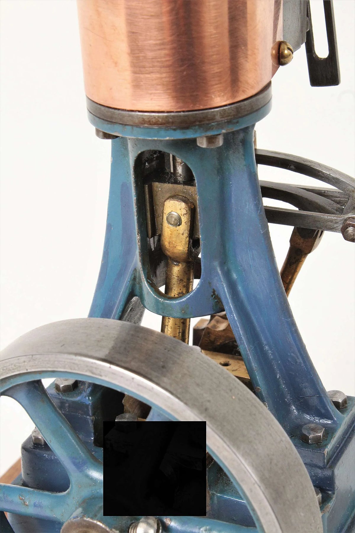 Stuart 10V vertical engine