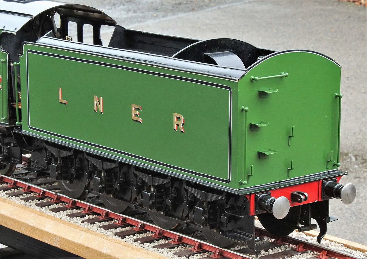 3 1/2 inch gauge LNER A3 Pacific No.2502 "Hyperion"