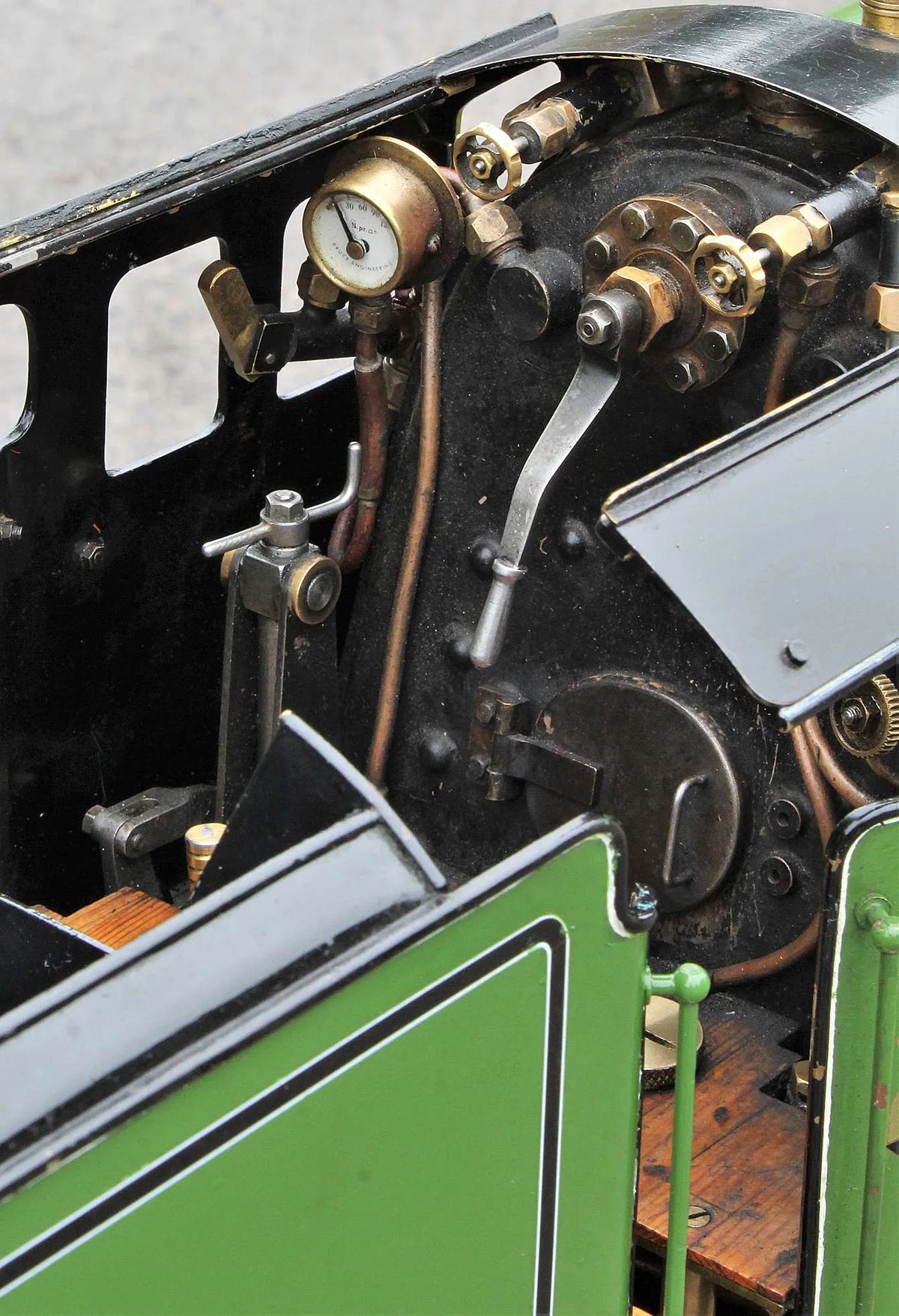 3 1/2 inch gauge LNER A3 Pacific No.2502 "Hyperion"