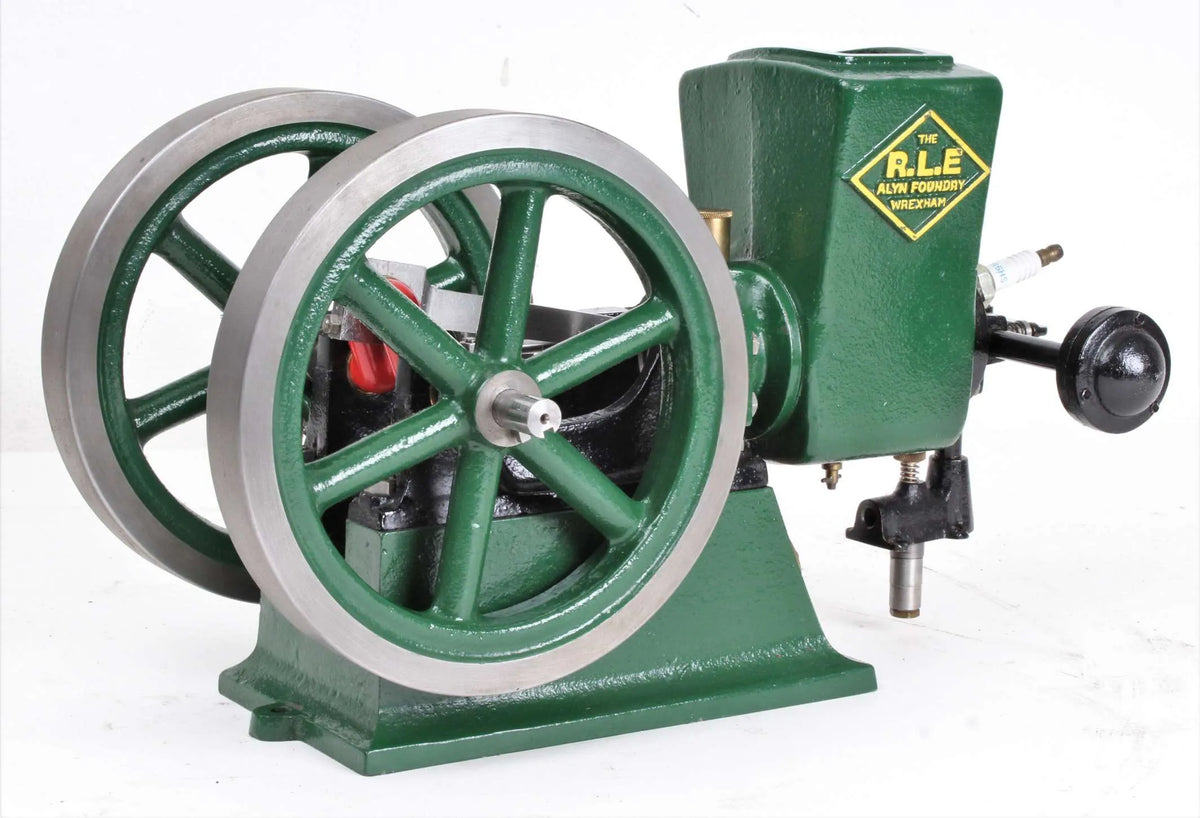 Alyn Foundry "RLE" hopper-cooled open crank engine