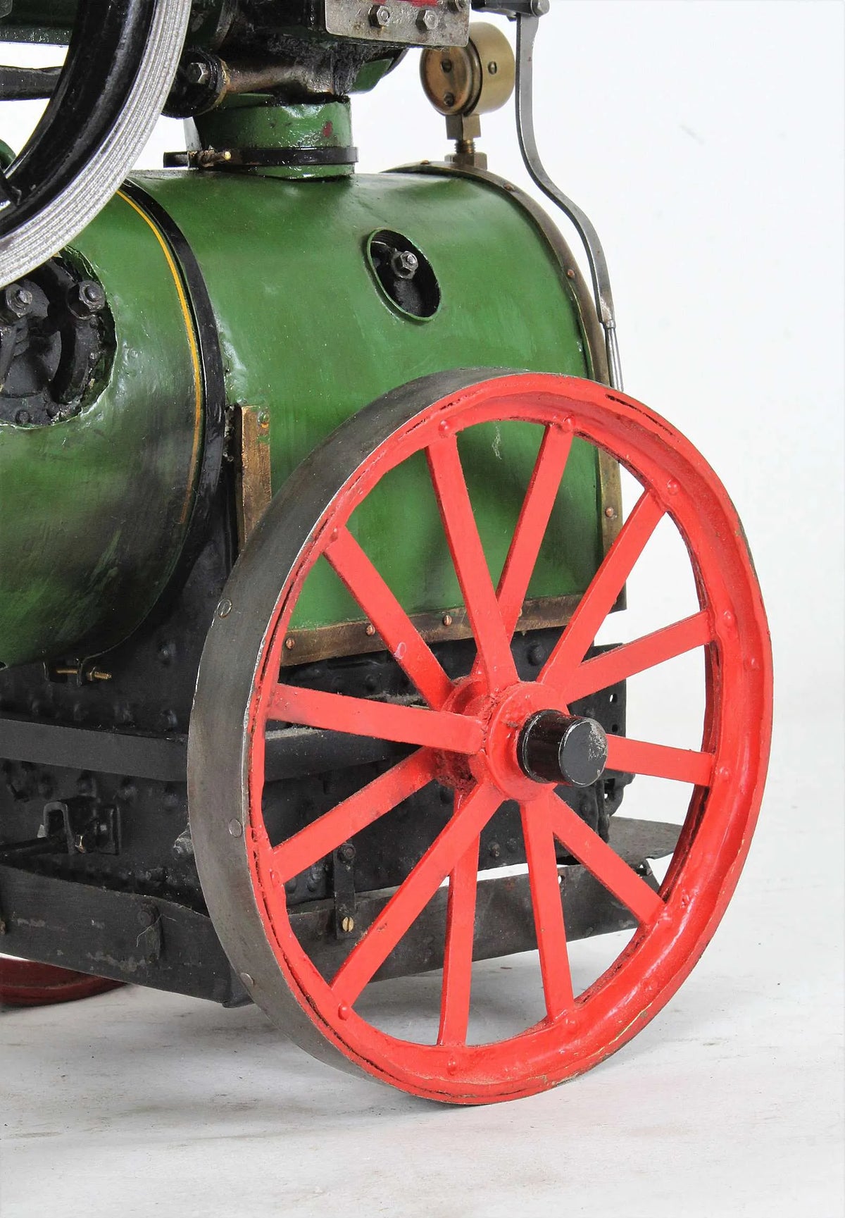 1 1/2 inch scale Marshall portable engine