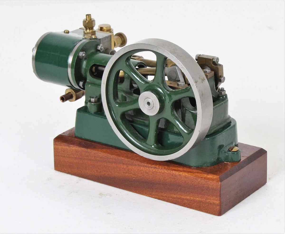 Stuart 10H horizontal engine with displacement lubricator