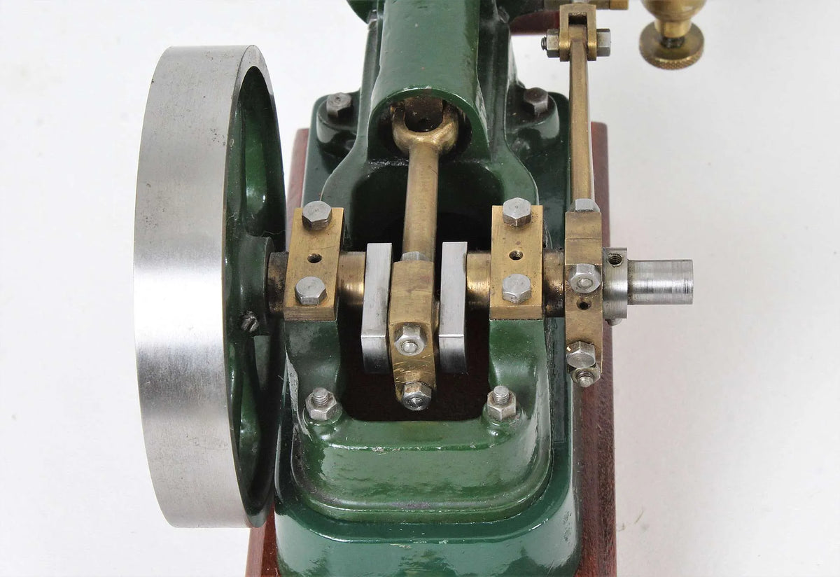 Stuart 10H horizontal engine with displacement lubricator