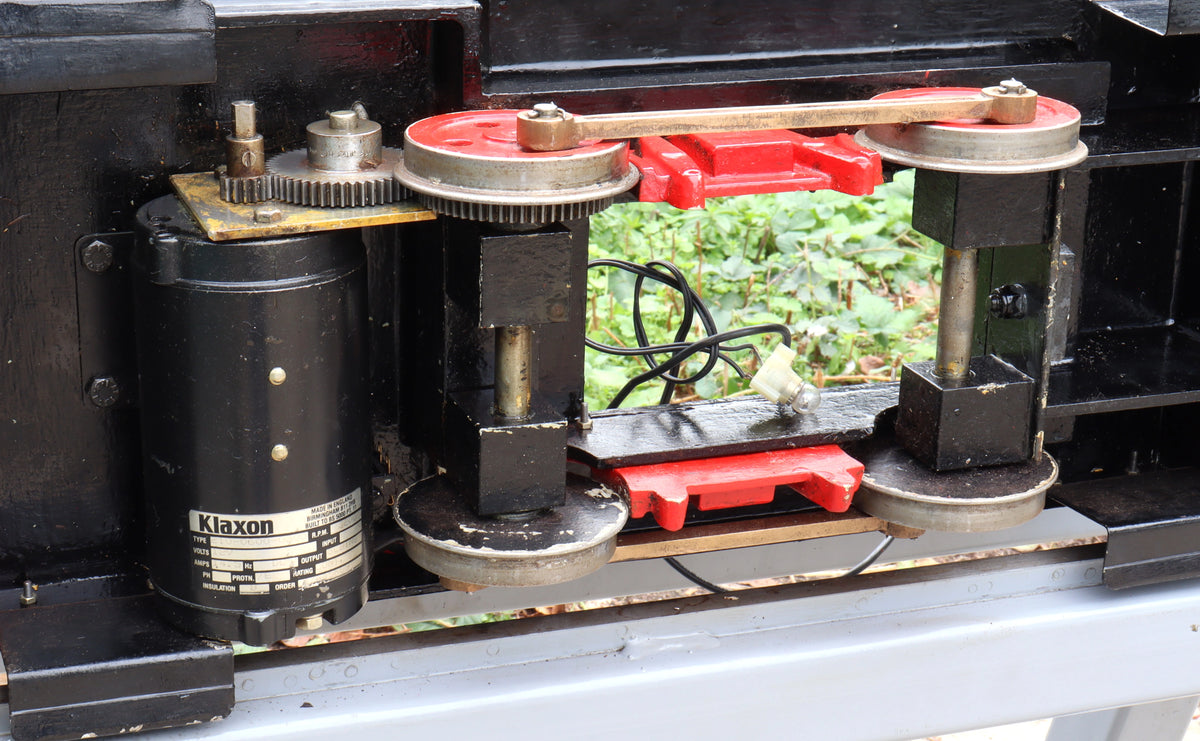 5 inch gauge Maxitrak "Simplicity" 0-4-0 battery electric