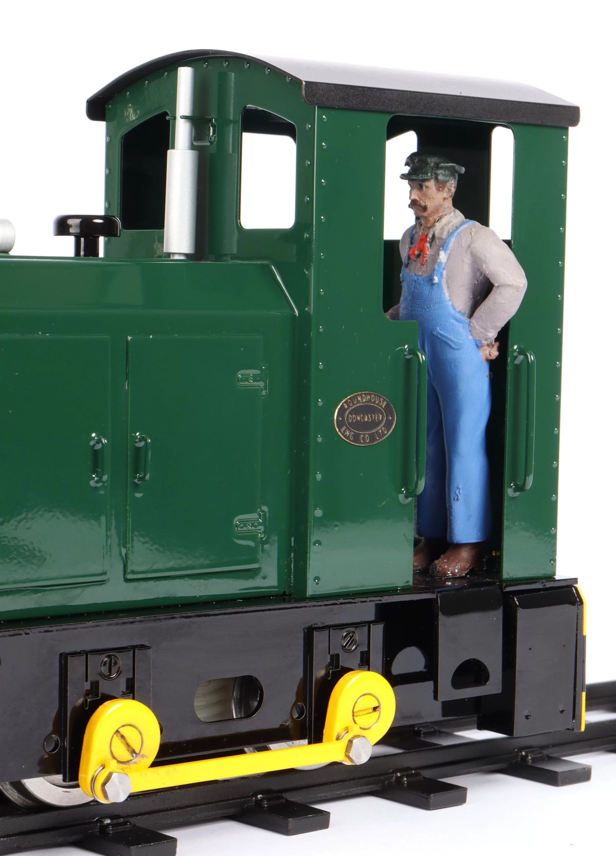Roundhouse Bulldog 0-4-0 diesel locomotive