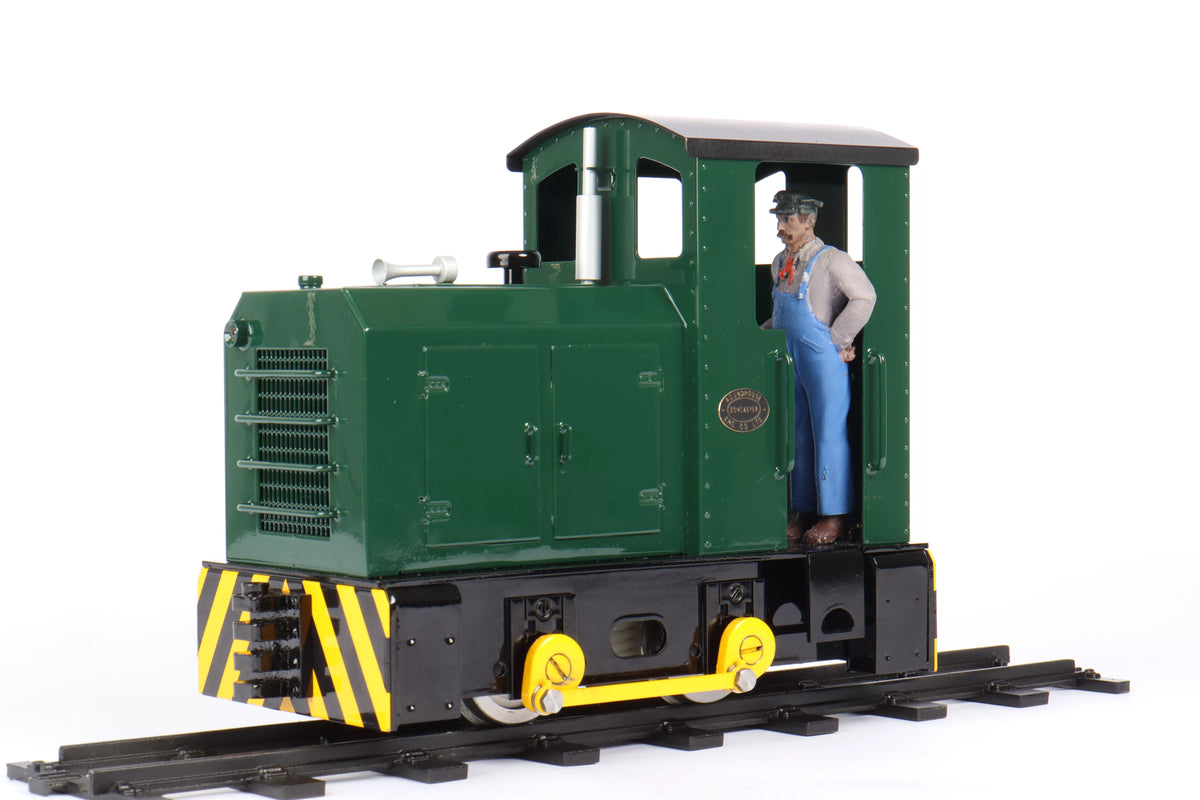 Roundhouse Bulldog 0-4-0 diesel locomotive