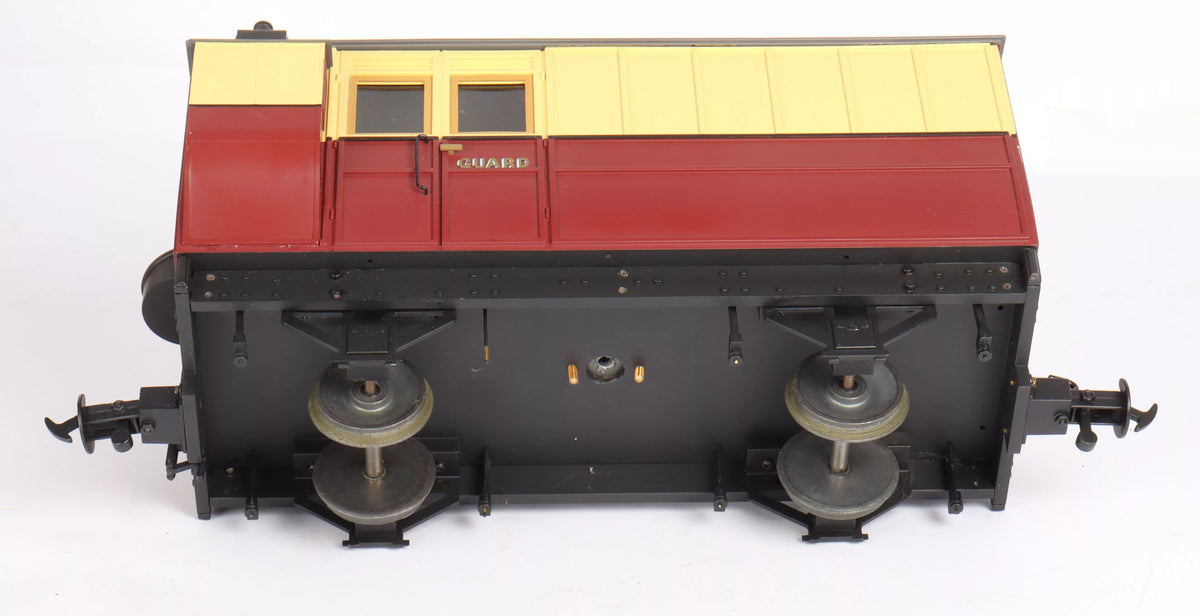 Rake of three 32mm narrow gauge Accucraft Isle of Man coaches