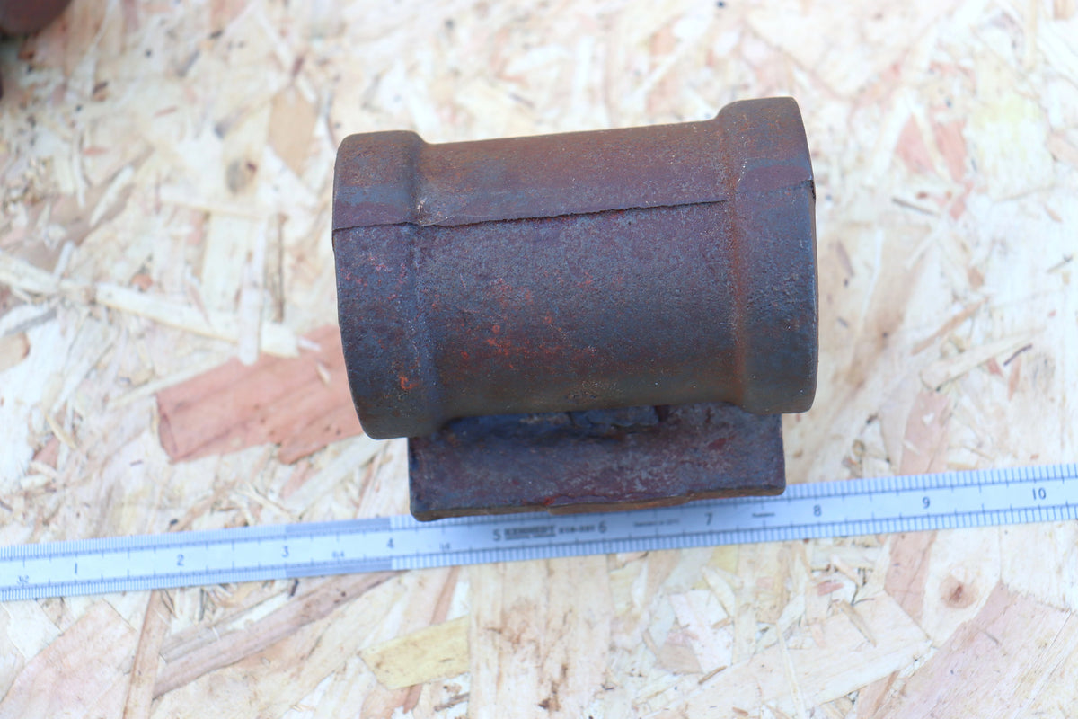 pair of 5 inch gauge cast iron cylinders