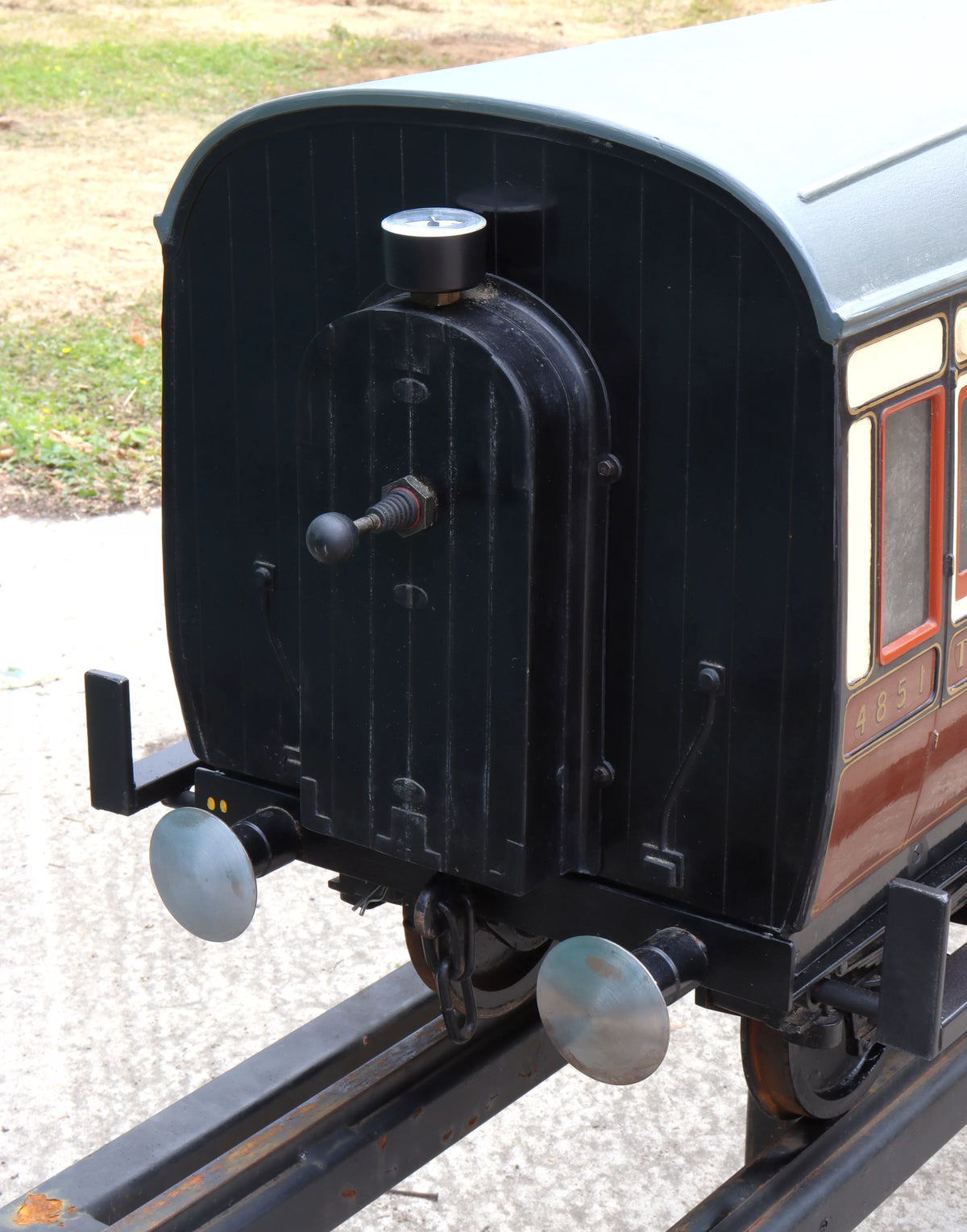 7 1/4 inch gauge GWR passenger coach