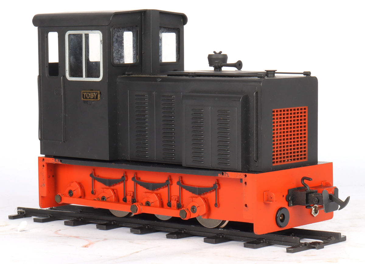 32mm narrow gauge Accucraft Baguley Drewry 0-6-0 diesel