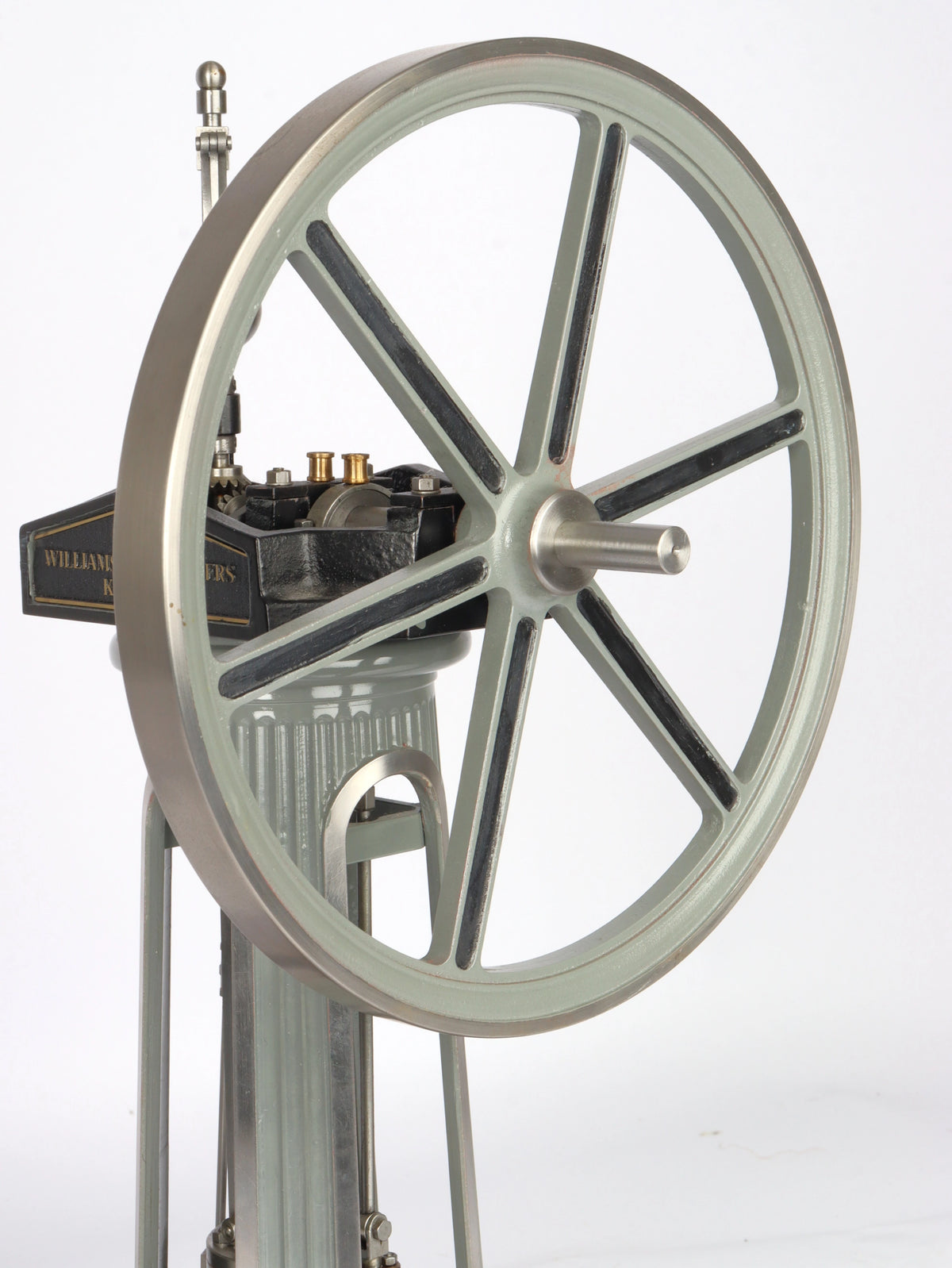 Williamson column engine
