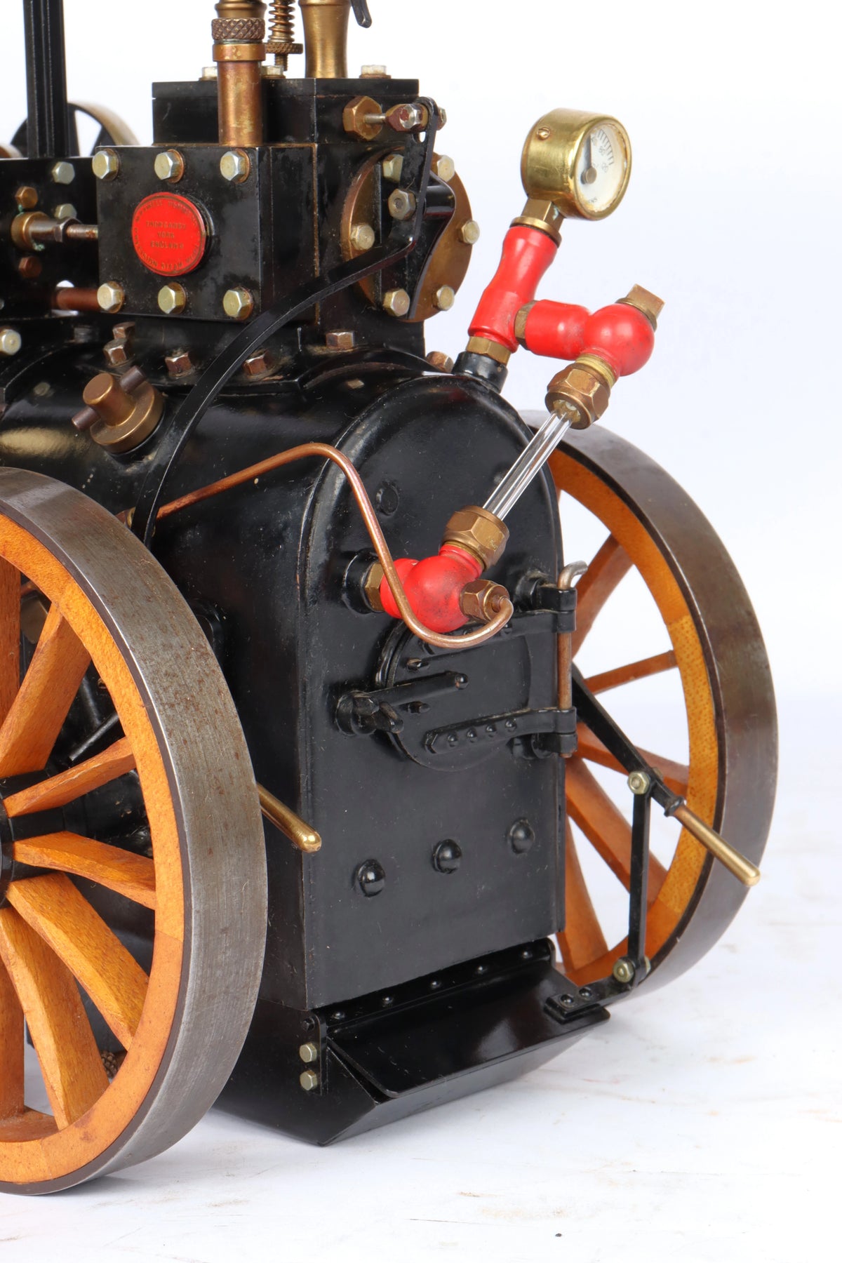 1 inch scale Maxwell Hemmens portable engine