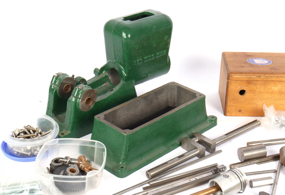 Red Wing open crank hopper-cooled engine