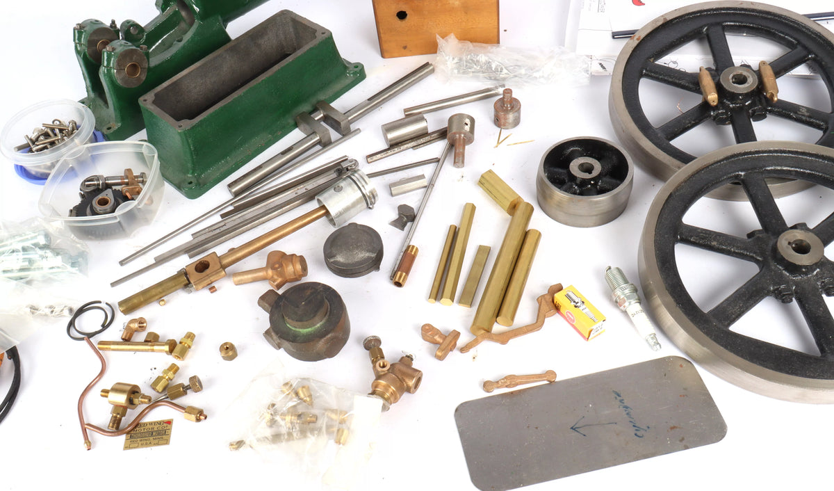 Red Wing open crank hopper-cooled engine
