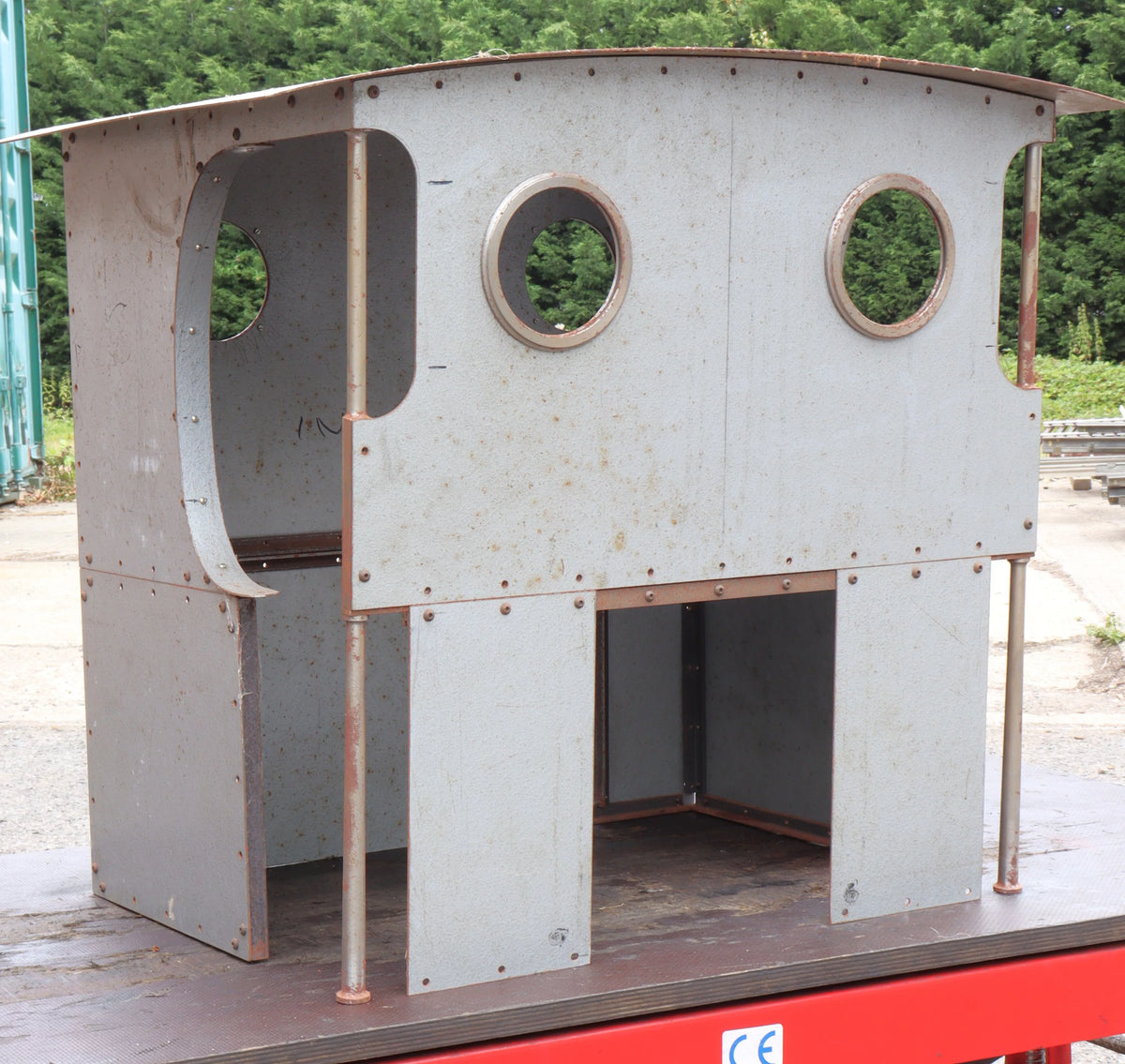 7 1/4 inch narrow gauge Hunslet "Lilla" 0-4-0T