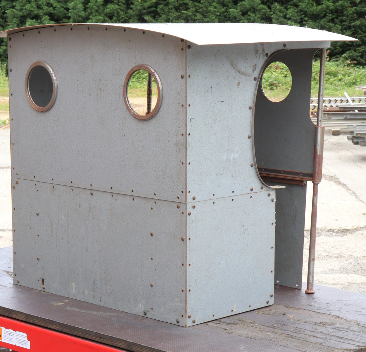 7 1/4 inch narrow gauge Hunslet "Lilla" 0-4-0T