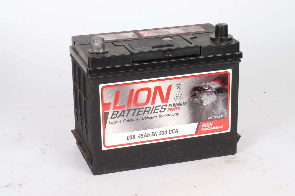 5 inch gauge Planet battery-electric shunter