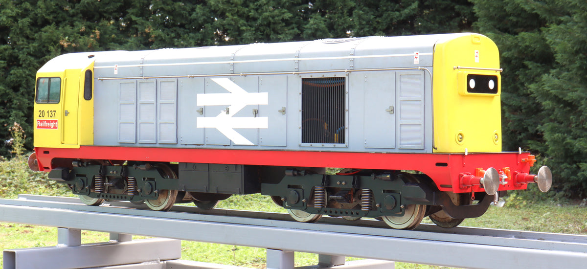 5 inch gauge 17D Class 20 battery electric