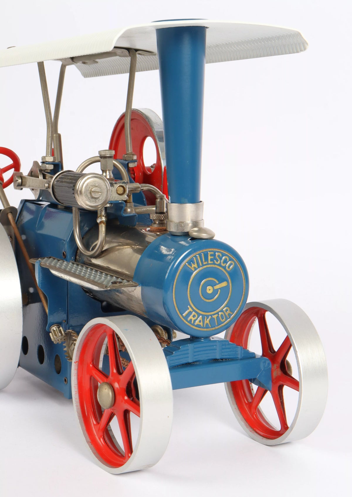 Wilesco D405 traction engine