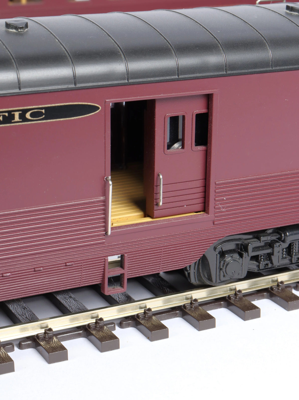 O gauge MTH Rail King Canadian Pacific four car passenger set