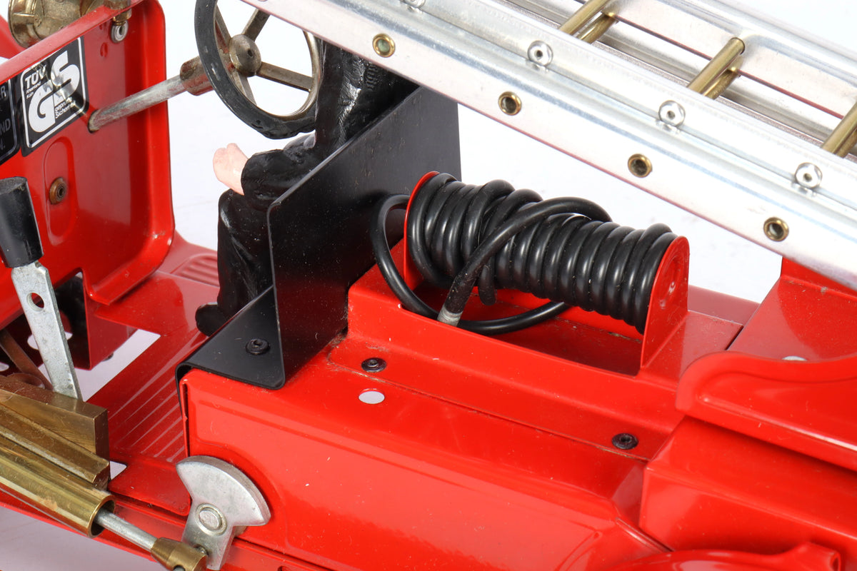 Mamod FE1 fire engine