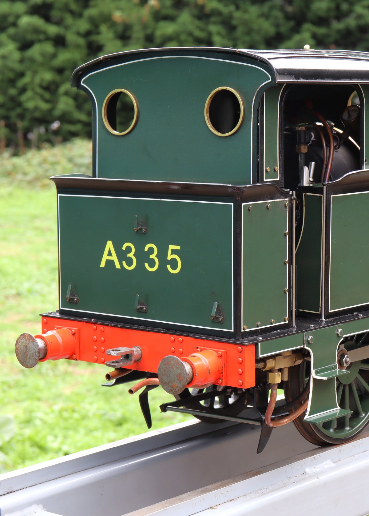 5 inch gauge SE&CR R1 0-6-0T