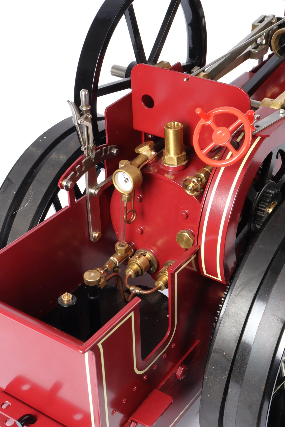 1 1/2 inch scale Allchin agricultural engine