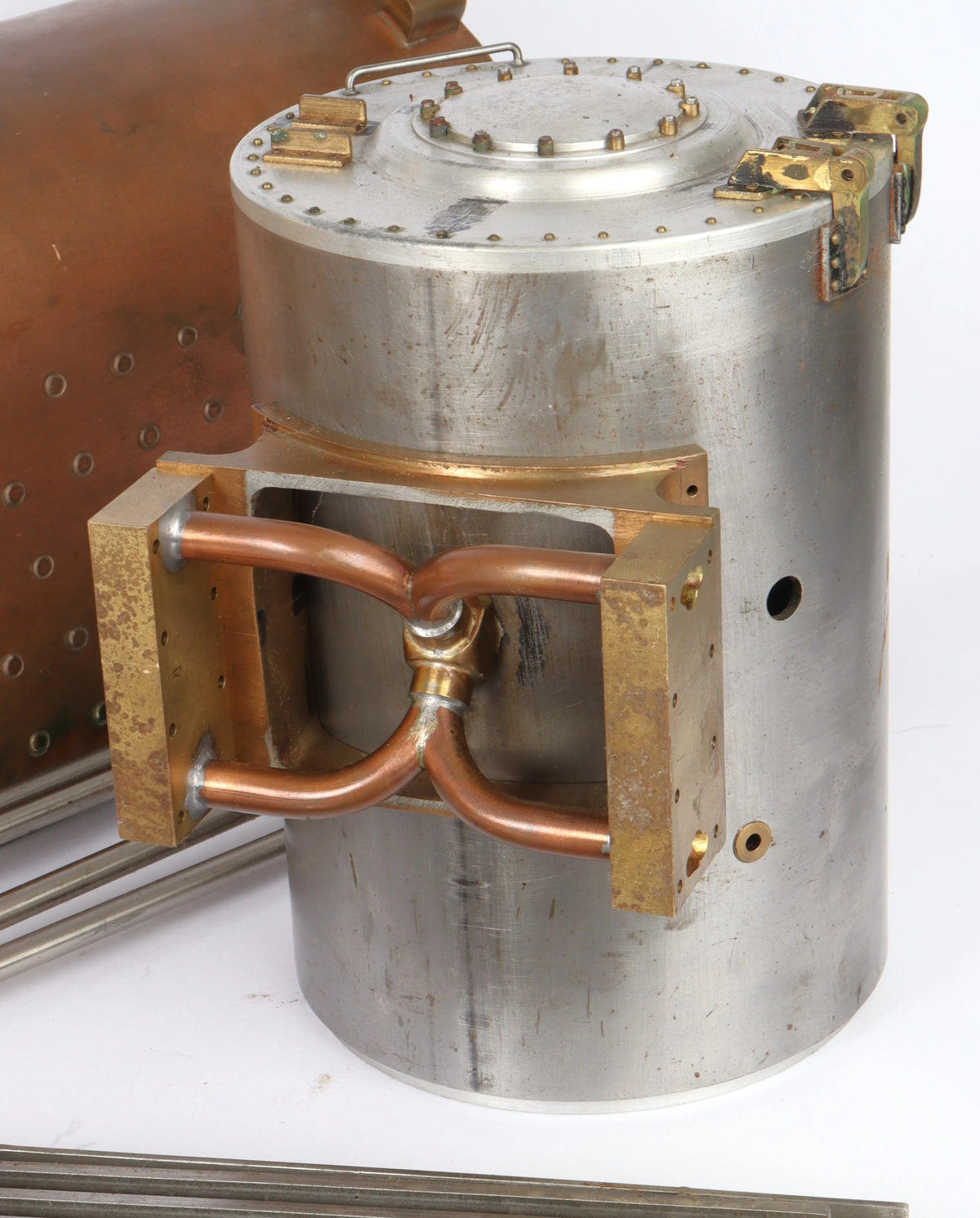 3 1/2 inch gauge Baldwin 4-8-4 "Columbia" with commercial CE-marked boiler