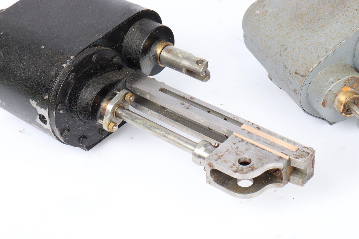 3 1/2 inch gauge Baldwin 4-8-4 "Columbia" with commercial CE-marked boiler